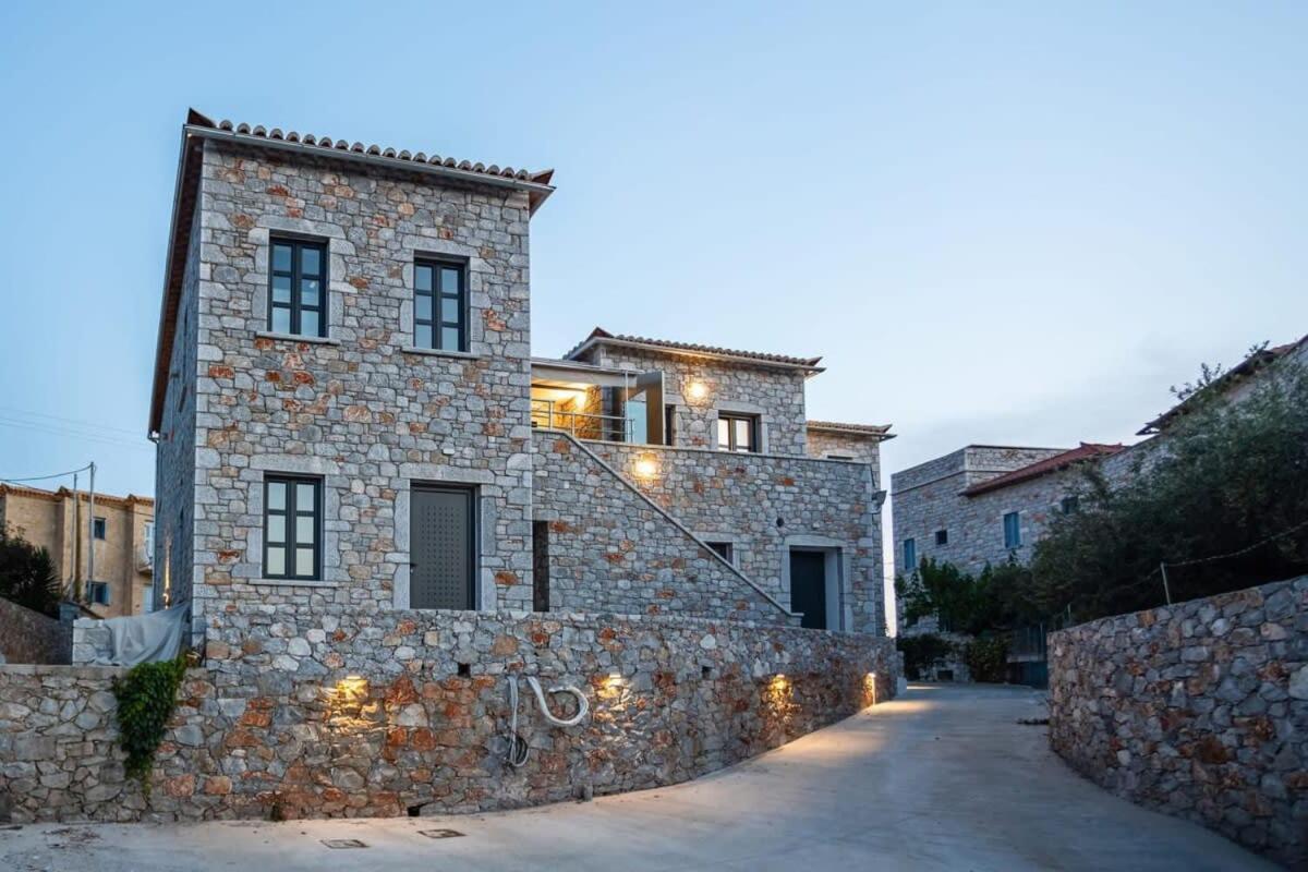 Mani Stone Built Home A Breath Away To The Sea Στούπα Εξωτερικό φωτογραφία