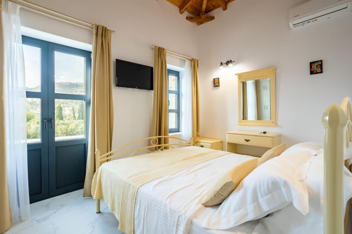 Mani Stone Built Home A Breath Away To The Sea Στούπα Εξωτερικό φωτογραφία